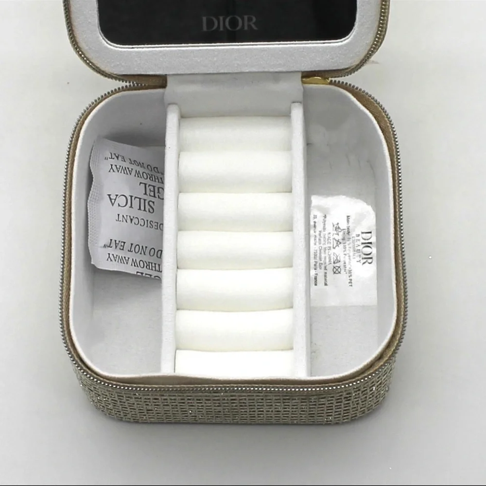 Christian Dior 2025 Holiday Limited Edition Jewelry Case Box - Picture 3 of 3